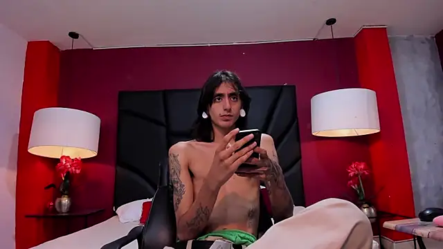 Matthew Dixonn online show from 31, 12, 2024