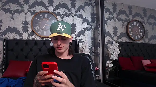 Matthew Dixonn online show from 29, 1, 2025