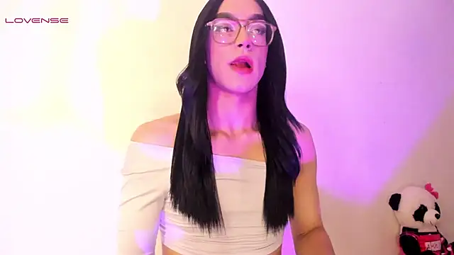 melissa hot22 online show from 5, 3, 2025