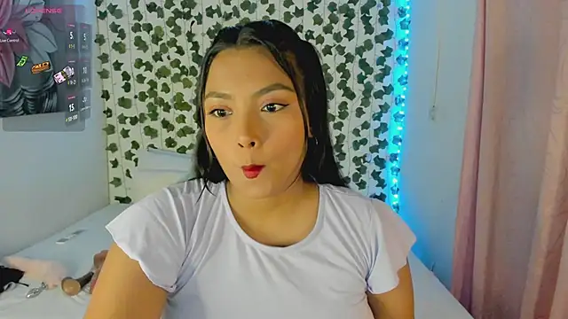 Snapshot of daren_paulina chatting on 24, 9, 2025 daren paulina online show from 24, 9, 2025