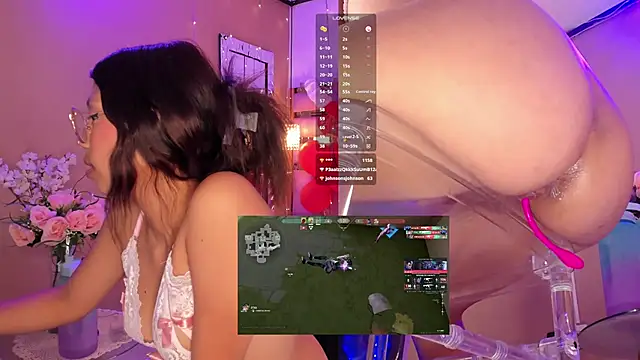 Snapshot of LunaAridi chatting on 6, 2, 2025 LunaAridi online show from 6, 2, 2025