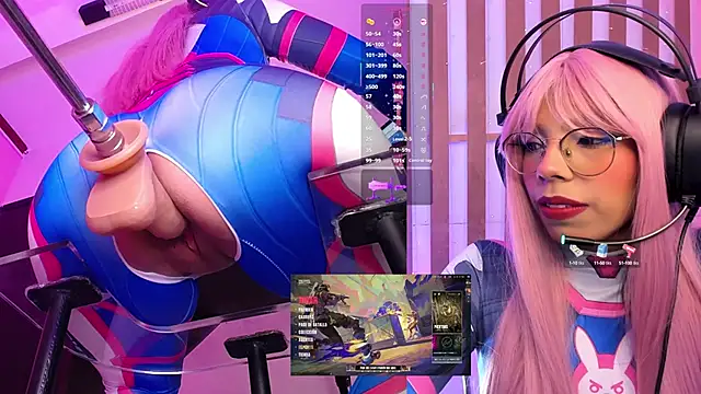 Snapshot of LunaAridi chatting on 2, 10, 2025 LunaAridi online show from 2, 10, 2025