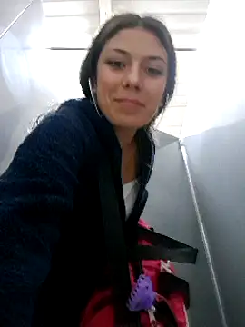 Snapshot of Sweel_Leyva18 chatting on 31, 12, 2024 Sweel Leyva18 online show from 31, 12, 2024