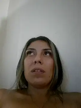 Snapshot of Sweel_Leyva18 chatting on 23, 1, 2025 Sweel Leyva18 online show from 23, 1, 2025