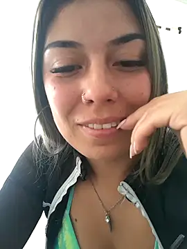 Snapshot of Sweel_Leyva18 chatting on 6, 2, 2025 Sweel Leyva18 online show from 6, 2, 2025