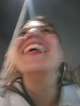 Snapshot of Sweel_Leyva18 chatting on 14, 2, 2025 Sweel Leyva18 online show from 14, 2, 2025