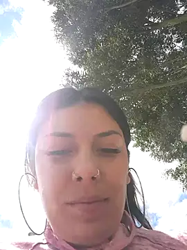 Snapshot of Sweel_Leyva18 chatting on 15, 9, 2025 Sweel Leyva18 online show from 15, 9, 2025