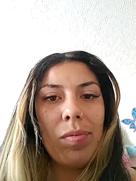 Snapshot of Sweel_Leyva18 chatting on 18, 6, 2026 Sweel Leyva18 online show from 18, 6, 2026