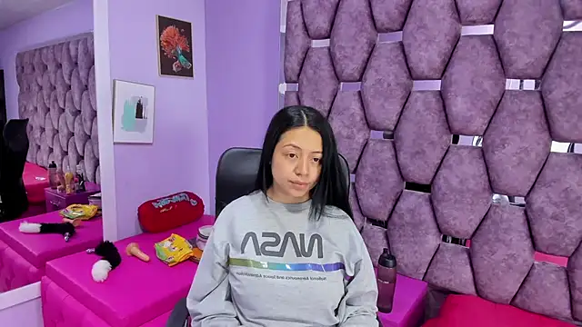 slut anal  online show from 14, 1, 2025