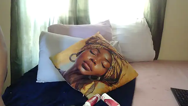 Foxybrownxx1 online show from 7, 2, 2026