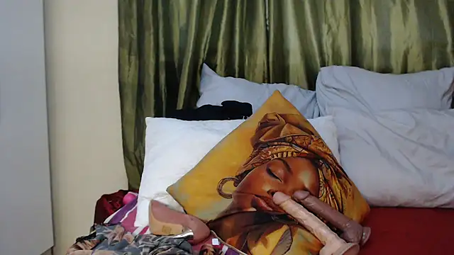 Foxybrownxx1 online show from 23, 3, 2026