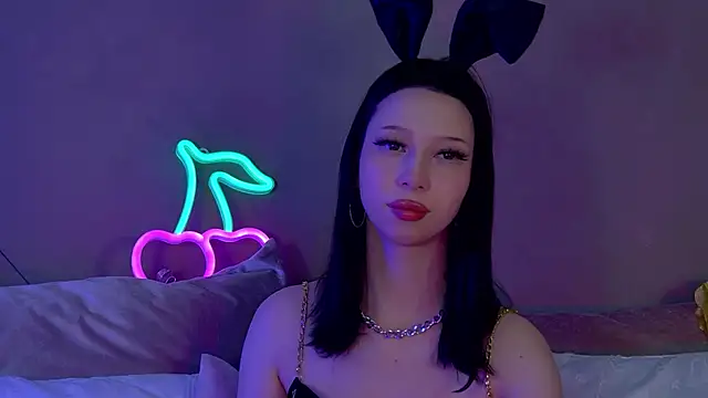 Snapshot of MaliaLandre chatting on 24, 1, 2025 MaliaLandre online show from 24, 1, 2025
