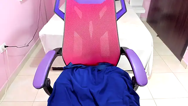 mommy whore slut online show from 14, 3, 2025