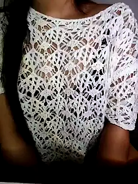 Snapshot of QueenOfHeart_07 chatting on 2, 12, 2024 QueenOfHeart 07 online show from 2, 12, 2024