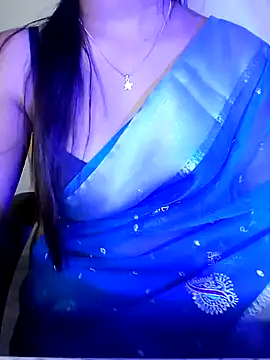 Snapshot of QueenOfHeart_07 chatting on 4, 12, 2024 QueenOfHeart 07 online show from 4, 12, 2024