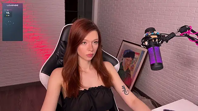 mirai meeow online show from 18, 1, 2025