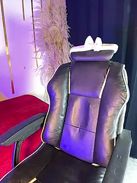 LylaLee111 online show from 17, 1, 2025