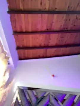 LylaLee111 online show from 20, 2, 2025