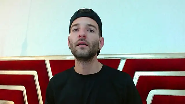 Christopher saint online show from 11, 4, 2026