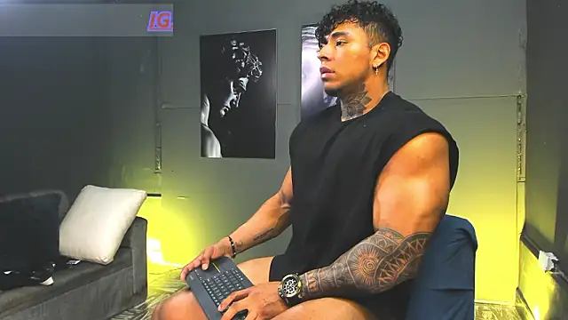 bradley smith online show from 2, 3, 2026