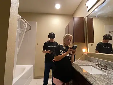 girlfriendmissy online show from 20, 1, 2025