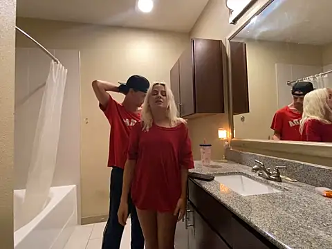 girlfriendmissy online show from 16, 2, 2025