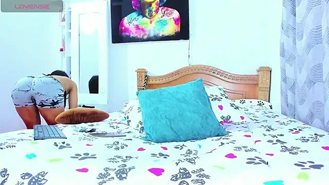 Snapshot of Emmy_cole_ chatting on 14, 3, 2025 Emmy cole online show from 14, 3, 2025