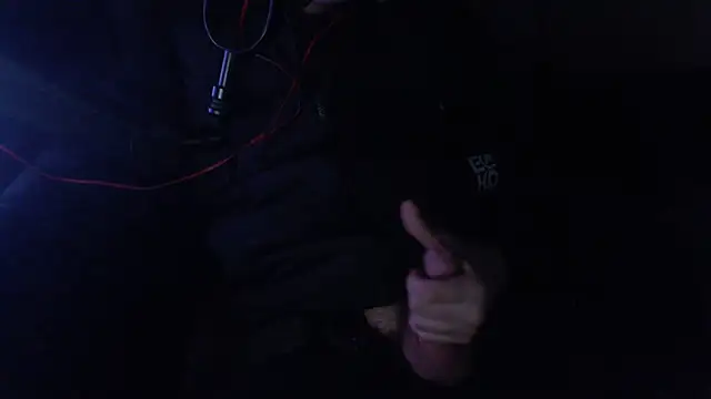 chicostick413 online show from 12, 3, 2025