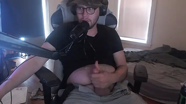 chicostick413 online show from 28, 9, 2025