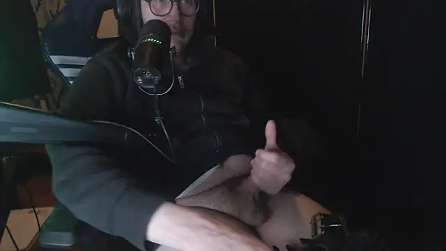 chicostick413 online show from 23, 12, 2025