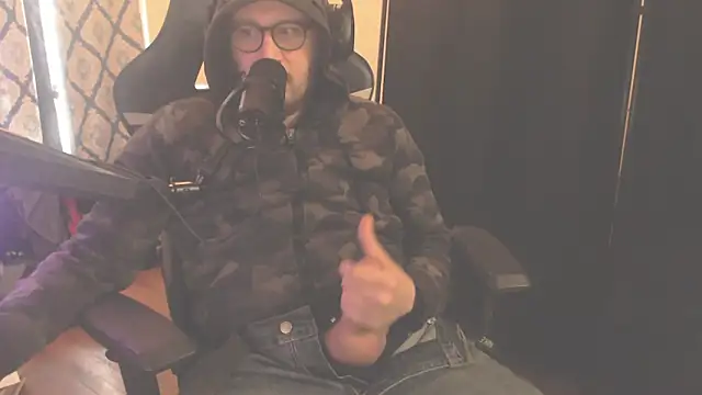 chicostick413 online show from 3, 2, 2026