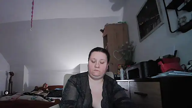 Snapshot of ReifeVenna chatting on 24, 2, 2026 ReifeVenna online show from 24, 2, 2026