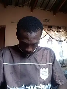 Snapshot of Eugenemtsiri chatting on 1, 2, 2026 Eugenemtsiri online show from 1, 2, 2026