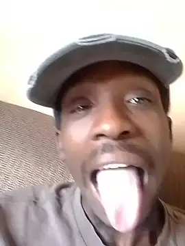 Snapshot of Eugenemtsiri chatting on 11, 4, 2026 Eugenemtsiri online show from 11, 4, 2026