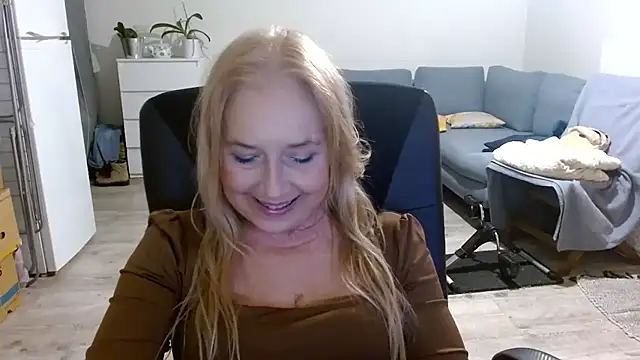 sofia xkiss online show from 9, 1, 2025