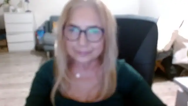 sofia xkiss online show from 11, 2, 2025