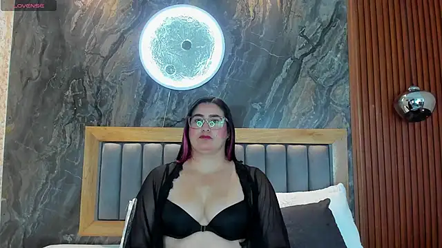 BellaPeers  online show from 21, 10, 2025