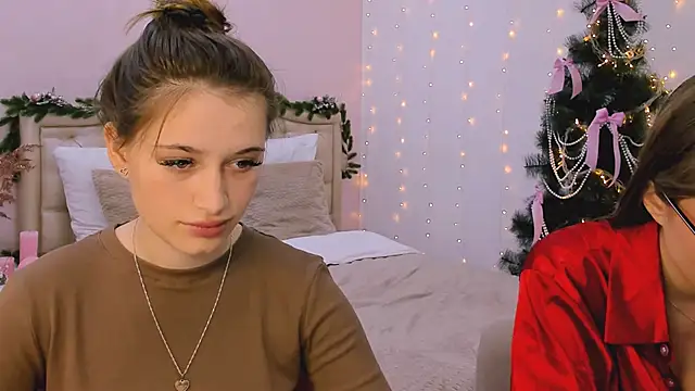 queenofjoyy online show from 19, 12, 2024