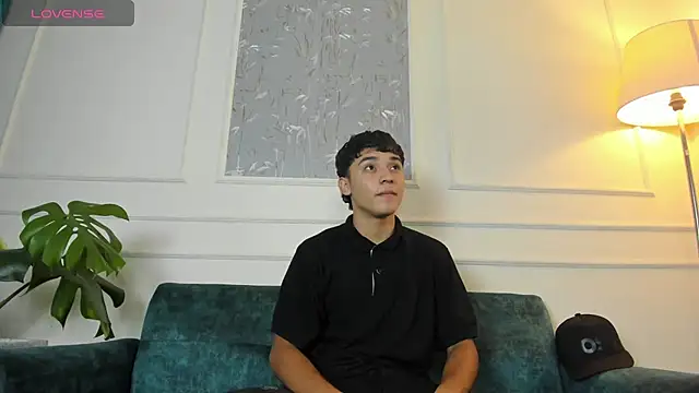 Snapshot of Austin_Cardieff chatting on 28, 2, 2025 Austin Cardieff online show from 28, 2, 2025