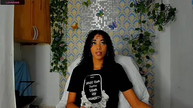 sasha fox00 online show from 18, 12, 2024