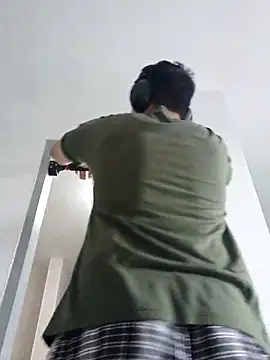 Snapshot of lonelyboyp chatting on 16, 2, 2025 lonelyboyp online show from 16, 2, 2025