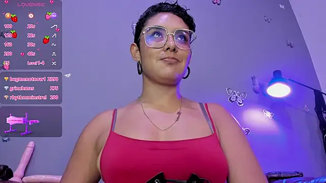 Kaira mosse online show from 2, 2, 2025