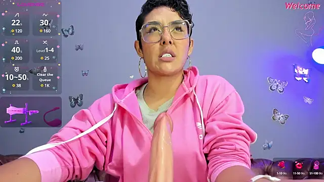 Kaira mosse online show from 7, 3, 2025