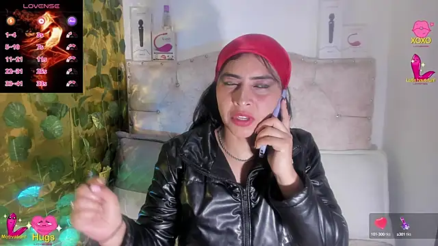 cristalconnorr online show from 10, 10, 2025