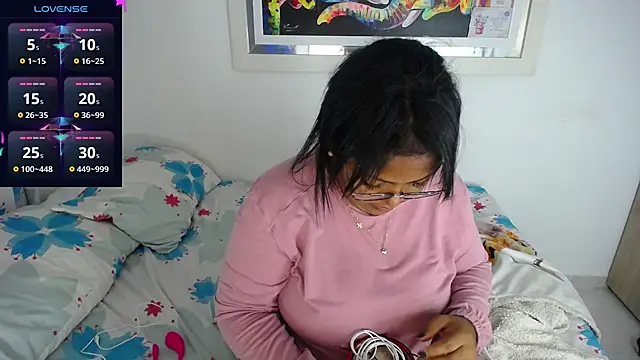 Snapshot of miajoseph_ chatting on 21, 2, 2025 miajoseph online show from 21, 2, 2025