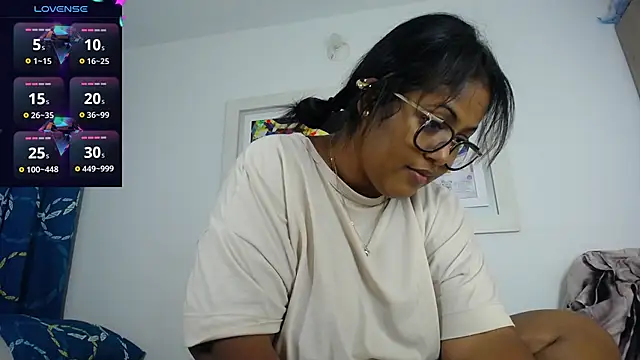 Snapshot of miajoseph_ chatting on 21, 3, 2025 miajoseph online show from 21, 3, 2025
