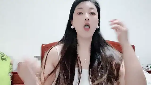 Lulu-y online show from 7, 1, 2025