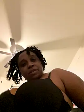 Snapshot of DestinyThickems89 chatting on 19, 11, 2025 DestinyThickems89 online show from 19, 11, 2025