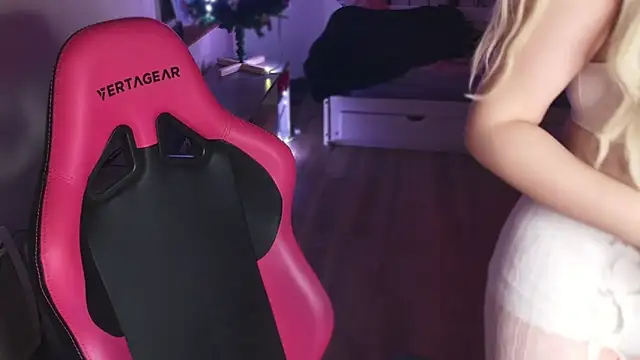 ce leste   online show from 30, 12, 2024