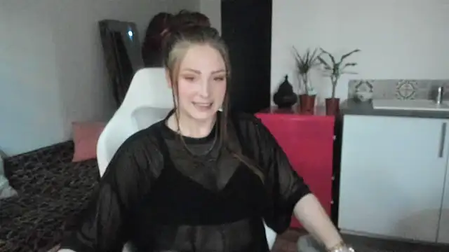 Snapshot of ce_leste__ chatting on 6, 5, 2026 ce leste online show from 6, 5, 2026